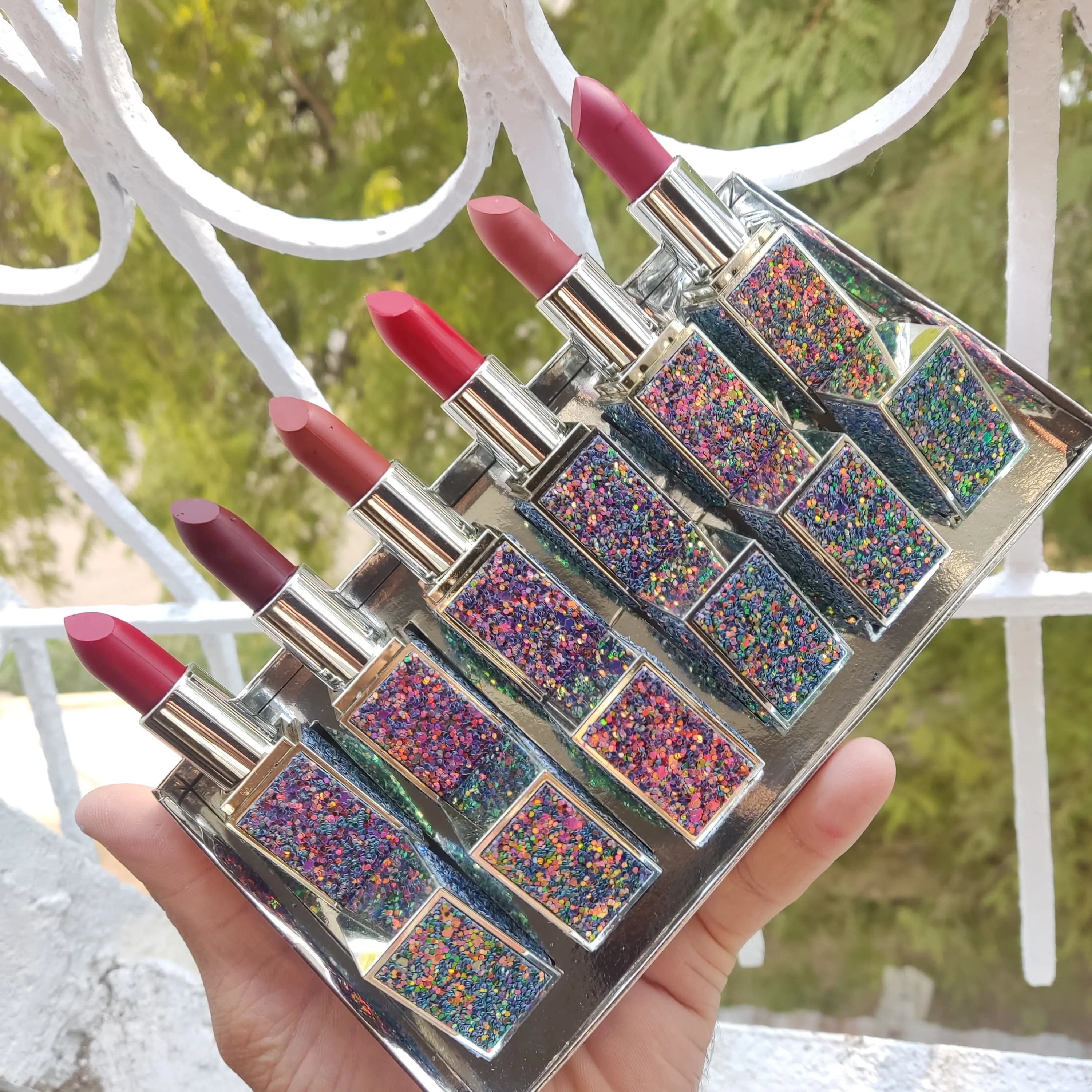 Heng Fang Matte Finish Glitter Casing Matte Lipstick 6pcs Vault