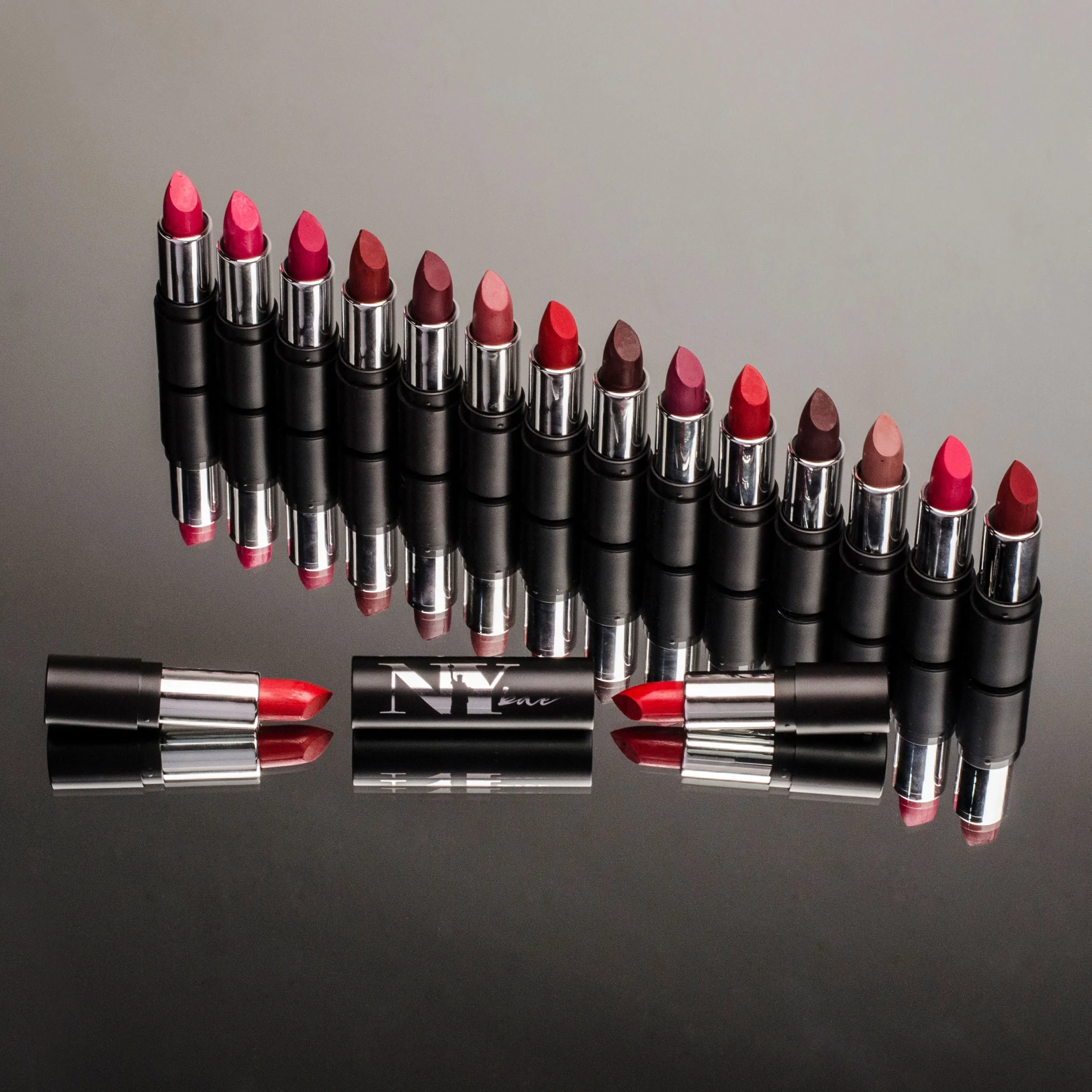 NY Bae Runway Matte Dual Lipstick with Argan Oil, Pink   Pink - Closer 18   First Look 1 (3.5 g X 2)